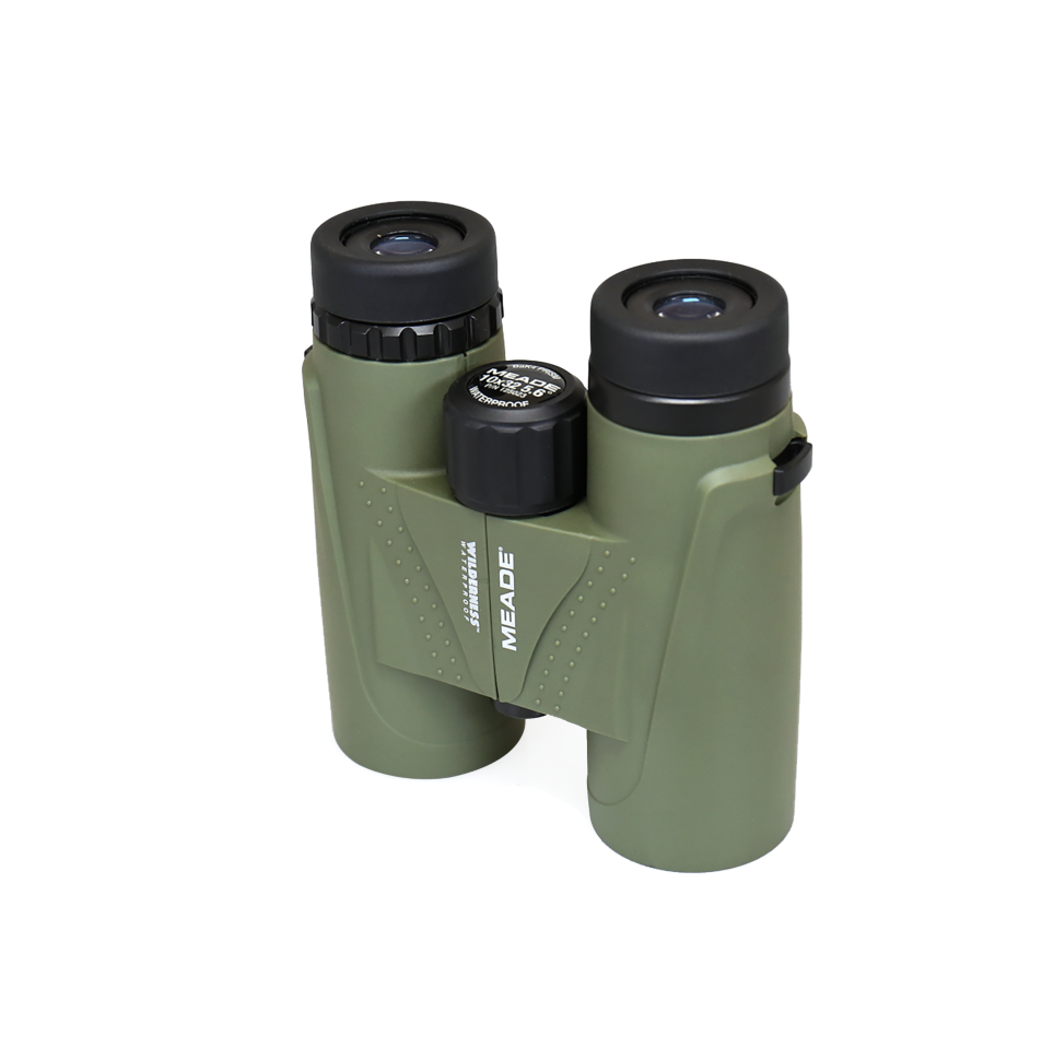 Бинокль Meade Wilderness 10x32