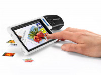 Лупа цифровая Eschenbach электронная ручная со светодиодной подсветкой mobilux DIGITAL Touch HD, 4.3'' 16:9 LCD, 1.9x-15x, видеоувеличитель