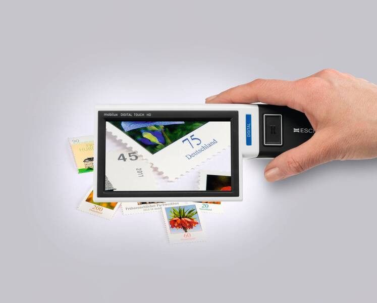 Лупа цифровая Eschenbach электронная ручная со светодиодной подсветкой mobilux DIGITAL Touch HD, 4.3'' 16:9 LCD, 1.9x-15x, видеоувеличитель